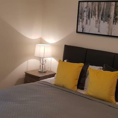 Mercers House Apartment นอร์ทแธมป์ตัน ภายนอก รูปภาพ